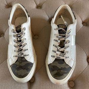 Vintage Havana sneakers